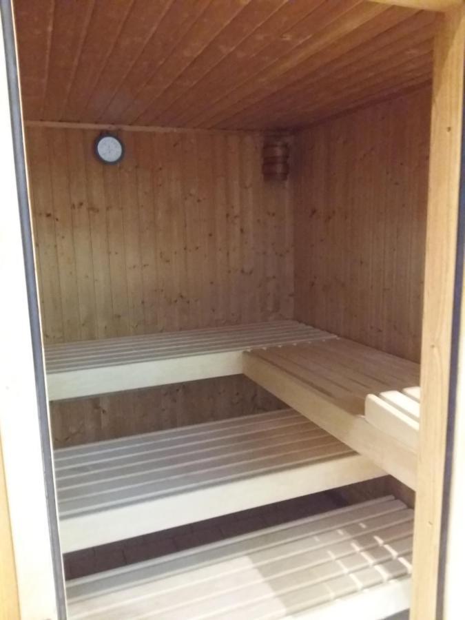 Schwarzwald Geht Immer Fewo 60 Qm Mit Grossem Suedbalkon, Wlan Und Magenta Tv Schönwalde Extérieur photo