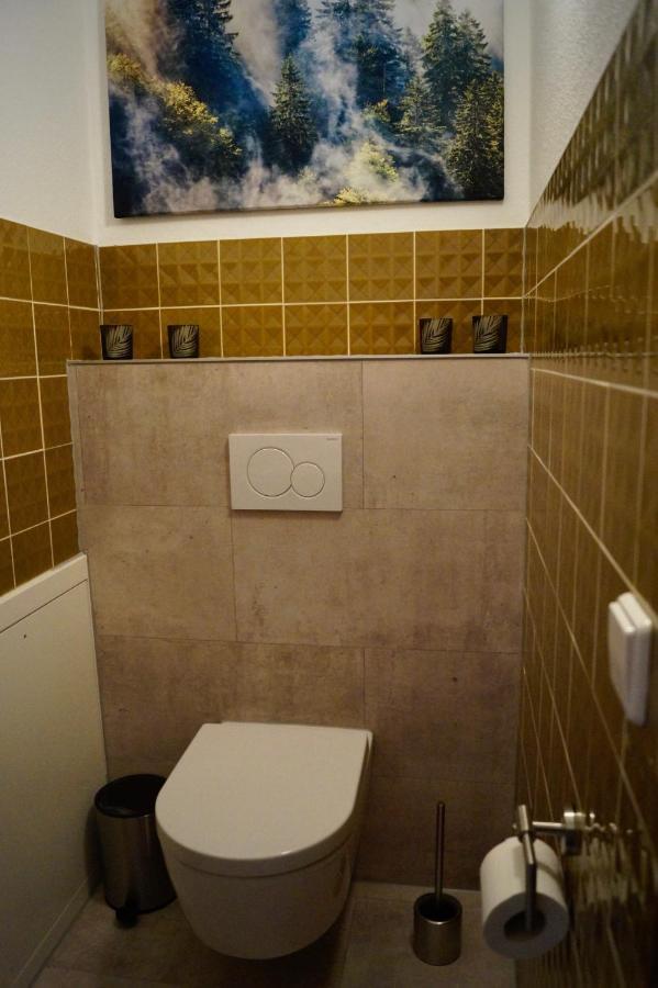 Schwarzwald Geht Immer Fewo 60 Qm Mit Grossem Suedbalkon, Wlan Und Magenta Tv Schönwalde Extérieur photo
